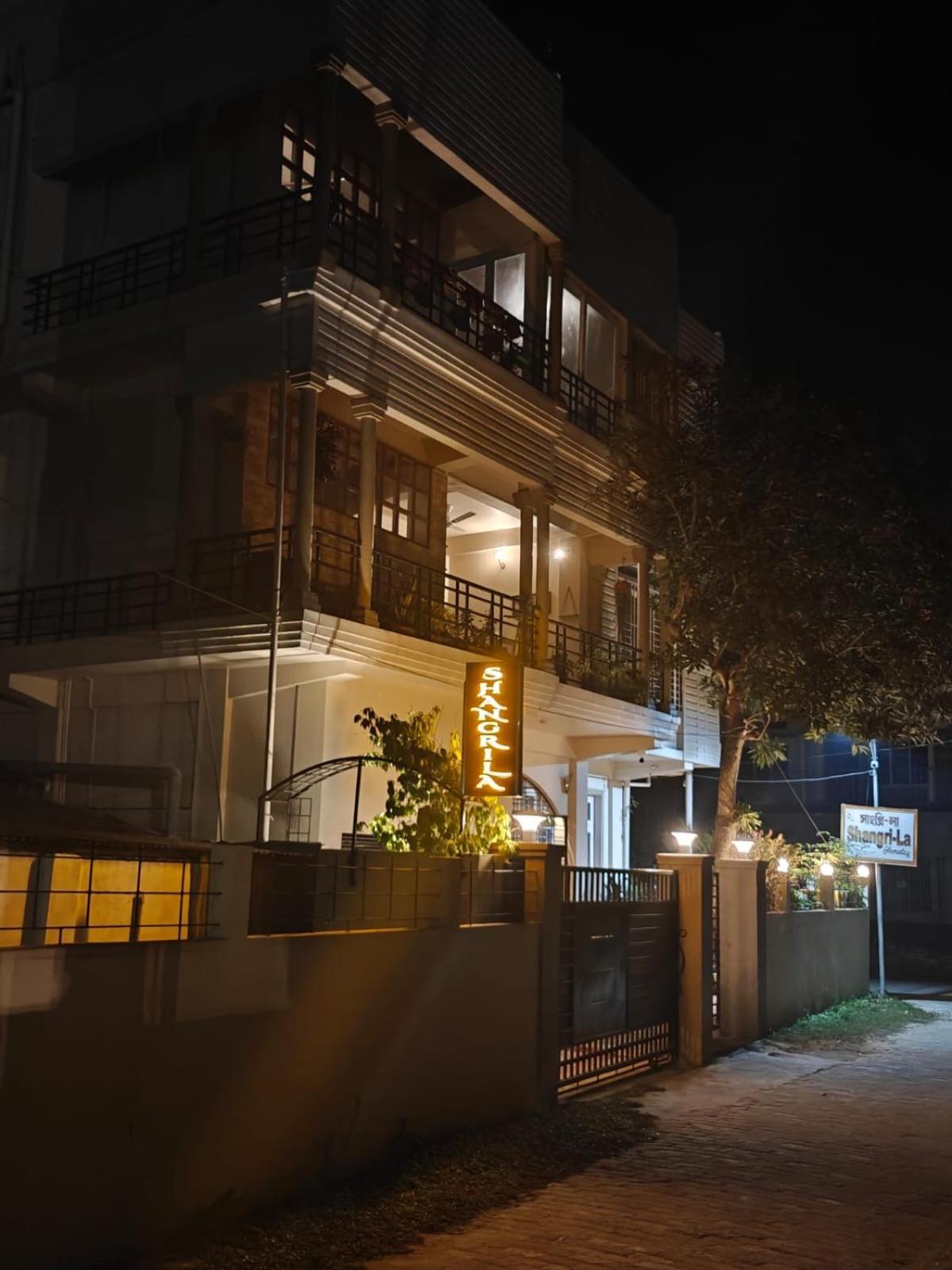 Shangrila Homestay Jorhāt Eksteriør billede