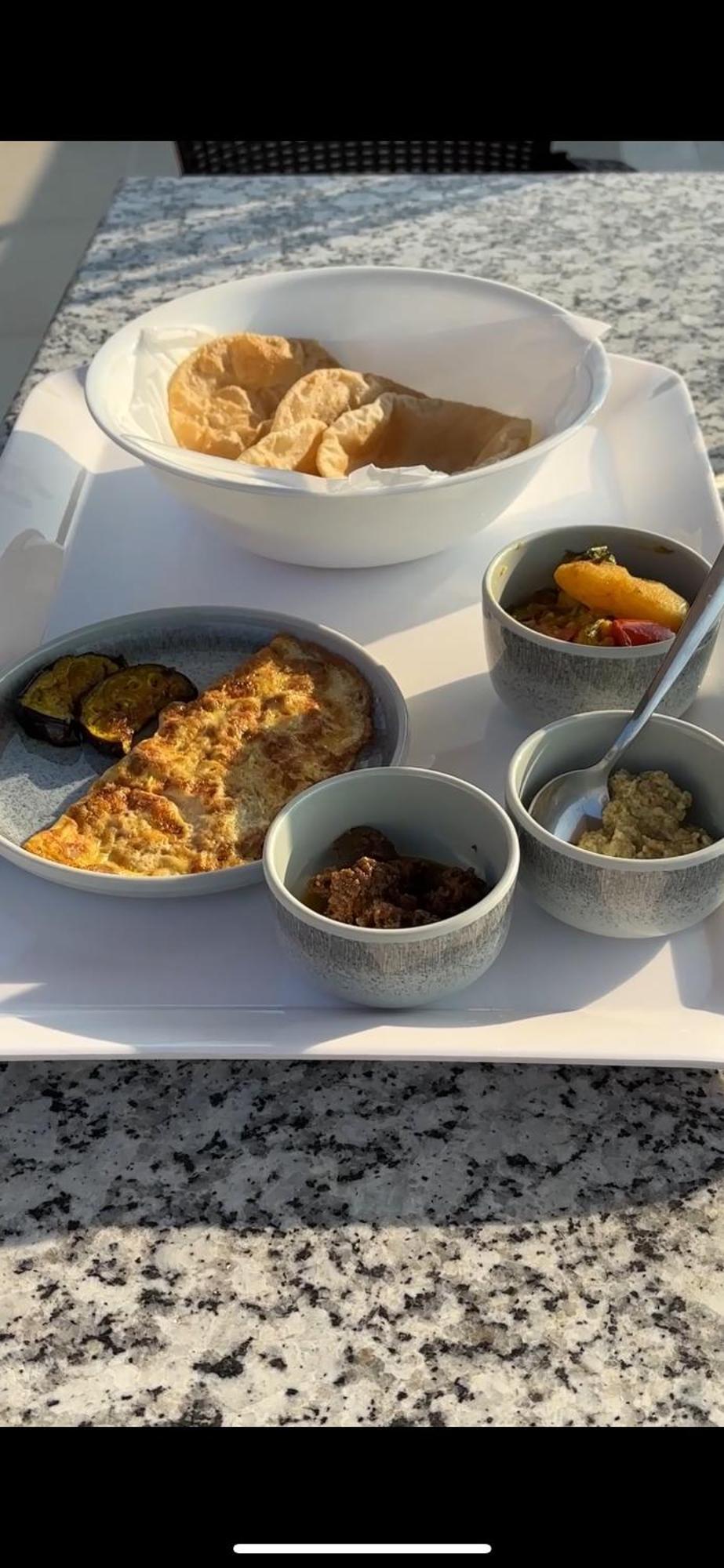 Shangrila Homestay Jorhāt Eksteriør billede